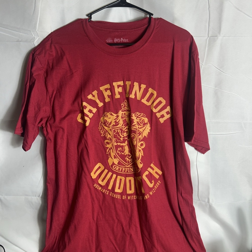 Harry Potter Gryffindor Shirt Xl